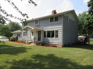 900 Upton Ave, Springfield, MI 49037