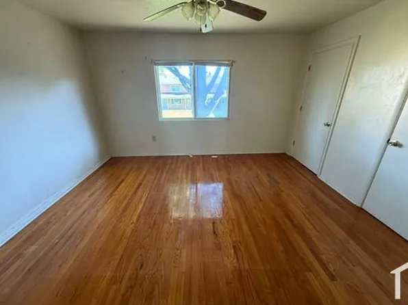 4889 Banbury Ct APT 6, Warrensville Heights, OH 44128