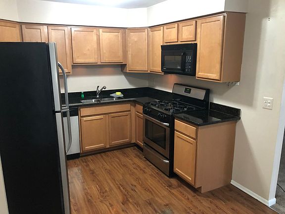 2nd image of 35273 Bristlecone Dr
