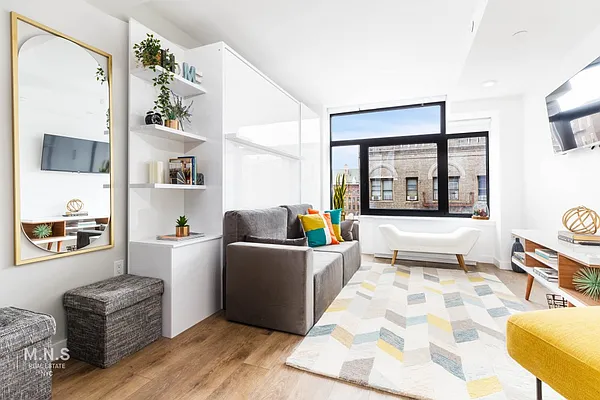 Rented by MNS | media 21