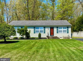 1412 Oak Ln, Vineland, NJ 08360