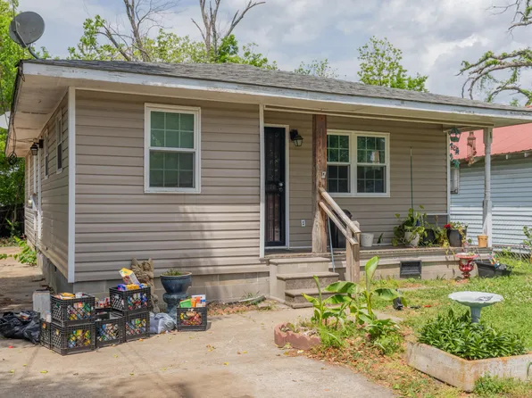 513 W Gordon Ave, Rossville, GA 30741