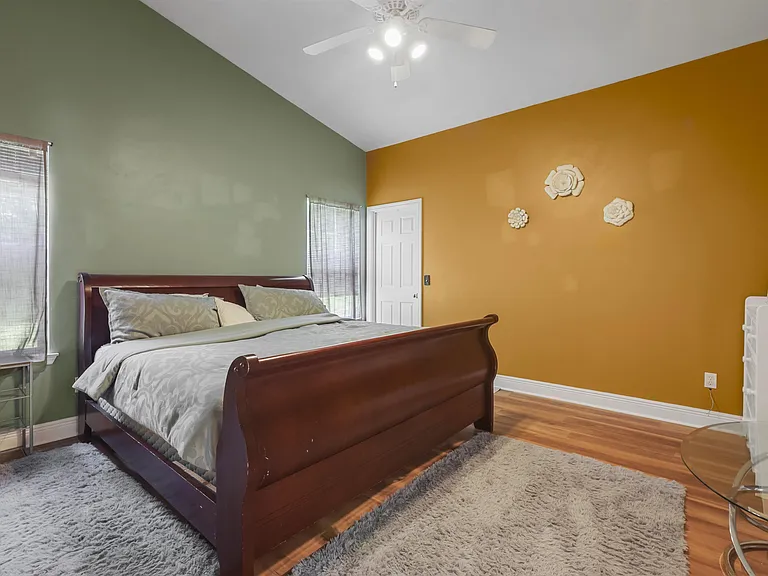 1583 Applewood Way — Photo 24
