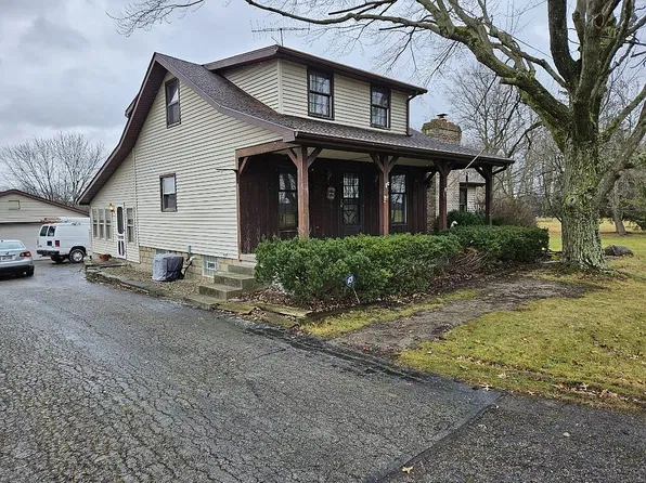 2419 S Bailey Rd, North Jackson, OH 44451