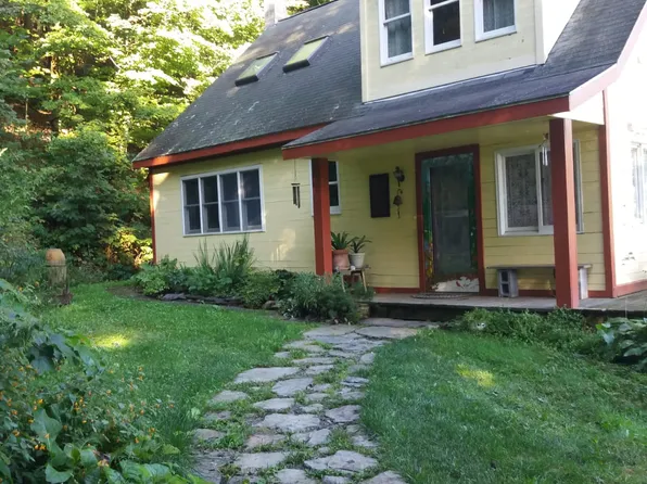 765 Harlemville Rd, Hillsdale, NY 12529