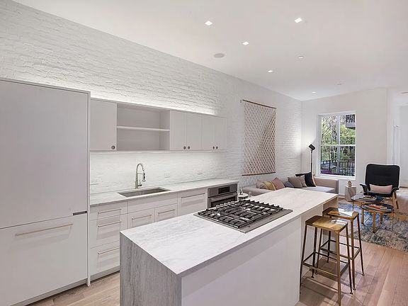 2nd image of 106 Edgecombe Ave #1