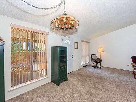 5th image of 19140 Avenue Of The Oaks Unit C