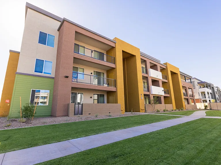 The Curve at Gilbert — Photo 25