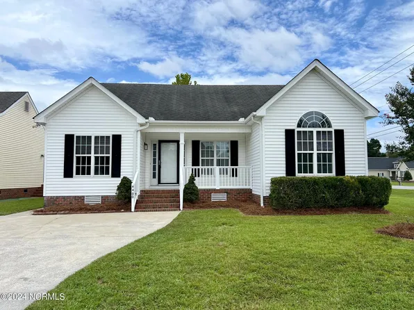 4400 Surrey Meadows Drive, Winterville, NC 28590