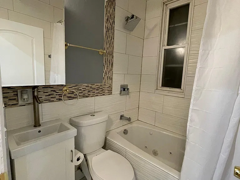 1224 N Cleaver St #1R — Photo 7