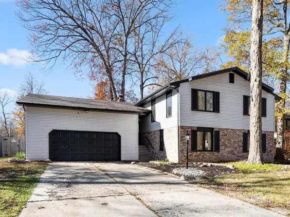 1623 Darien Dr, Fort Wayne, IN 46815
