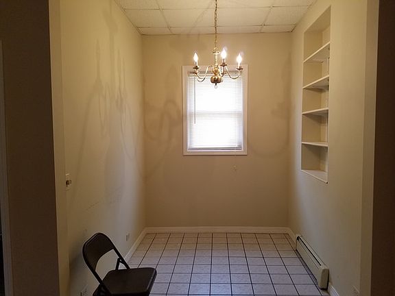 4th image of 4107 Joliet Ave APT 1