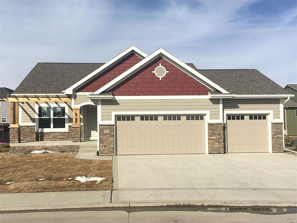 1st image of 453 NE Brookridge Cir
