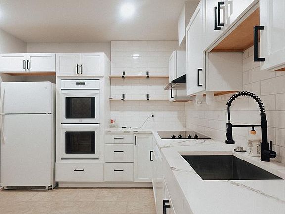 5th image of 11 Seminary Ave