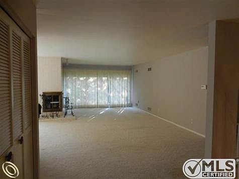 7145_Pebble_Park_005.jpg