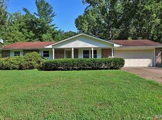 2248 Sherwood Cpe, Girardeau, MO 63701