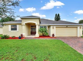1896 Eloise Cove Dr, Winter Haven, FL 33884