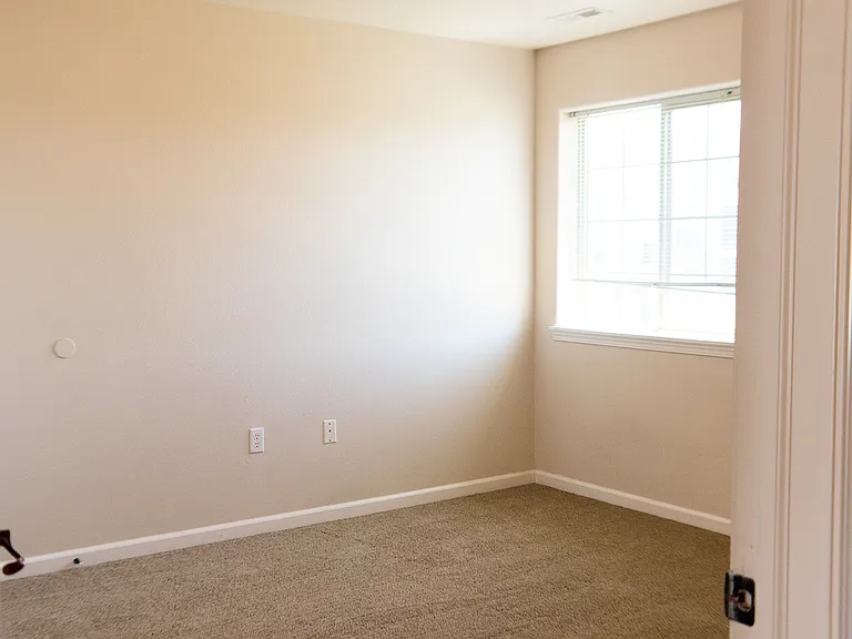 2341 Eagle Dr #101 — Photo 6