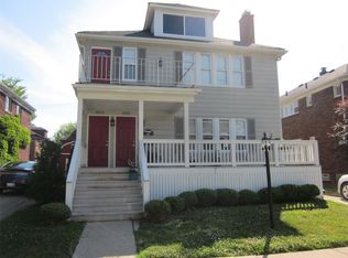 1020 Wayburn Ave, Grosse Pointe, MI 48230