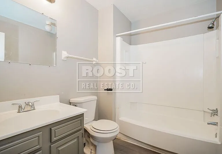 5623 Chatford Dr — Photo 10