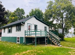 324 S 9th St, Aberdeen, SD 57401