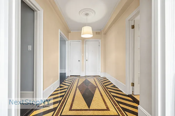 Sold by NextStopNY | media 15