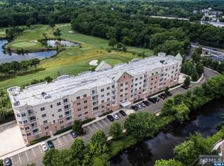 3301 Windsor Park Ct, Englewood, NJ