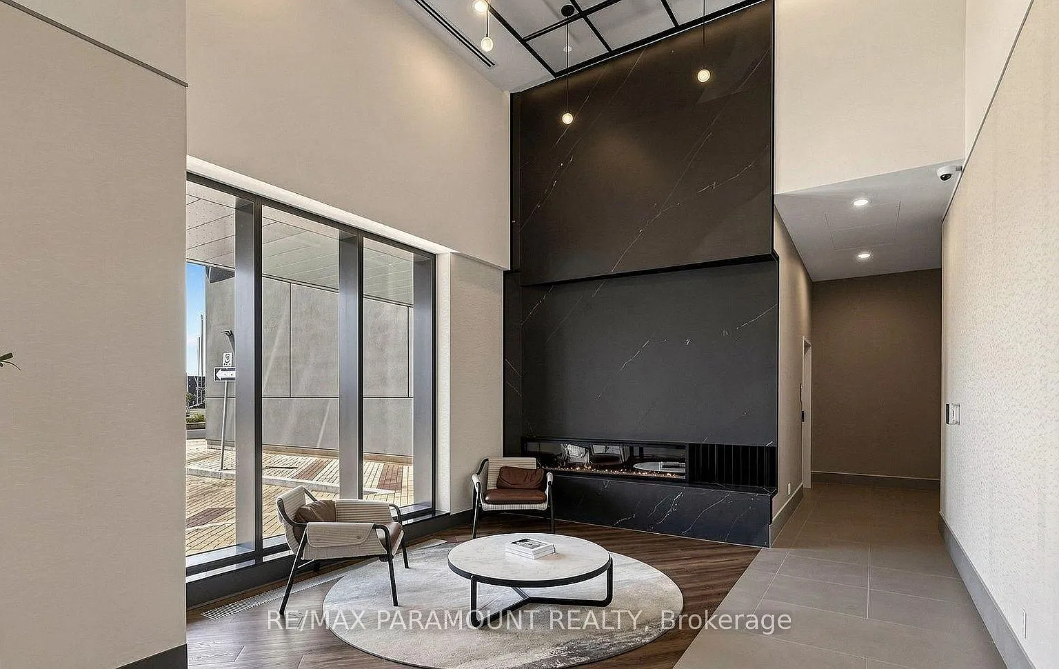 1 bed, $2,300 — Photo 2