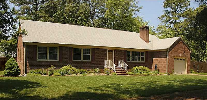 1st image of 201 Parker Ln