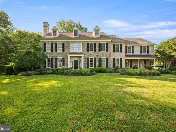 205 Exeter Rd, Devon, PA 19333