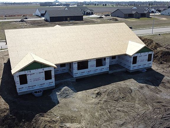 5th image of 5221 Jade Ln