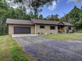 3555 N Country Ln, Conover, WI 54519