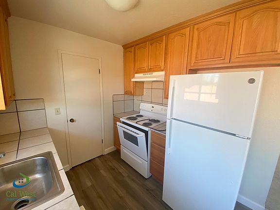 2nd image of 1532 Moorpark Ave APT 3
