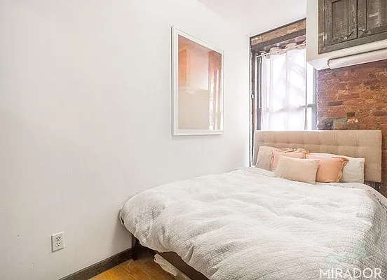 Rented by Mirador Real Estate | media 17