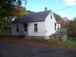 77 Graves Rd, Lyman, ME 04002