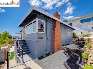 4875 Reinhardt Dr, Oakland, CA 94619