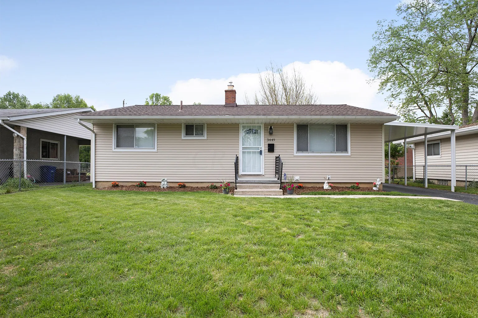 3449 Bolton Ave photo 1