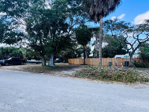 2835 Nokomis Avenue, West Palm Beach, FL 33409