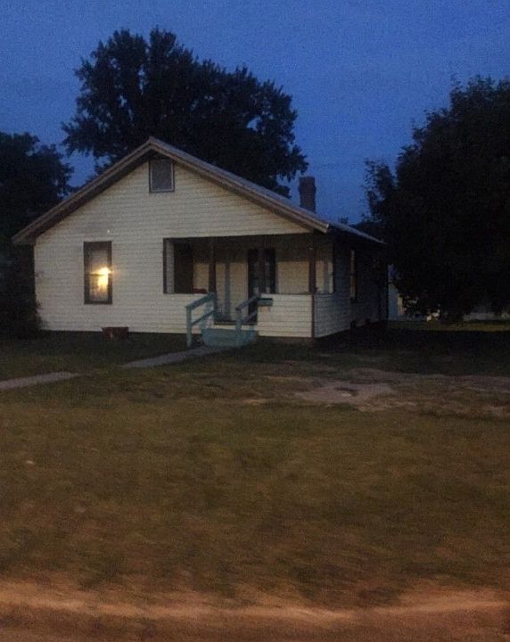 1st image of 1600 Fairview Ave