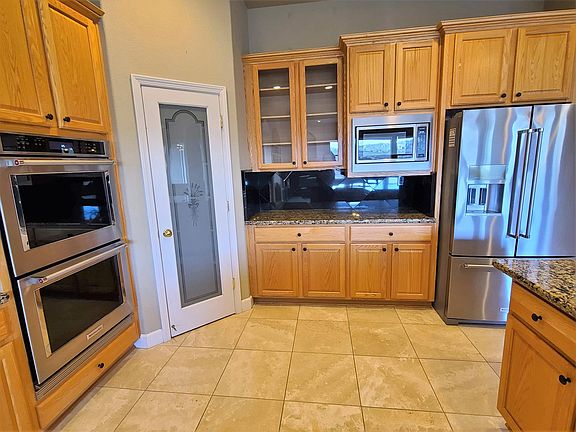 4th image of 5095 Mertola Dr
