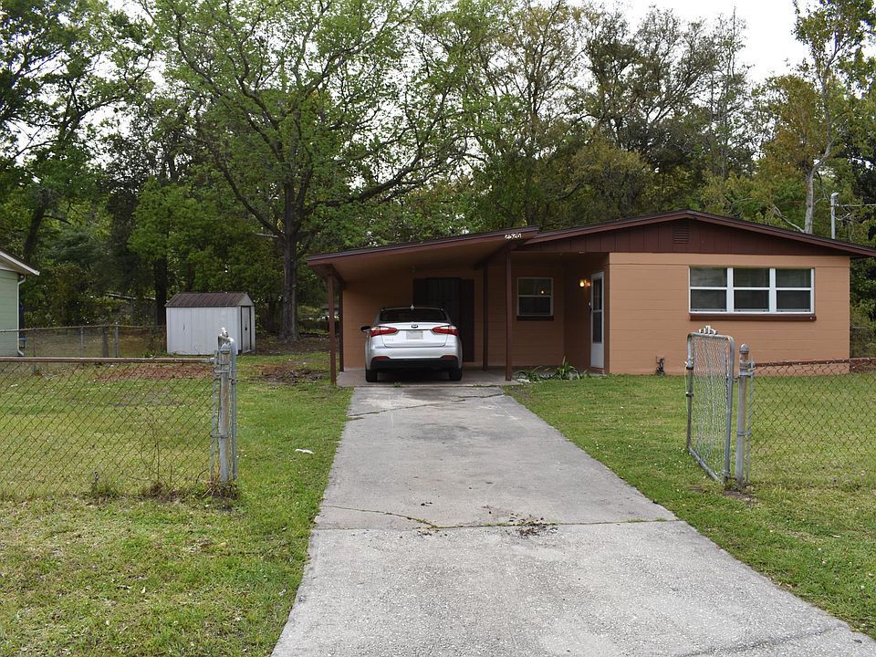 1st image of 2526 Red Robin Dr W