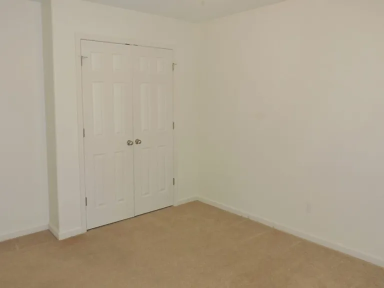 19550 Lenox Ln — Photo 13