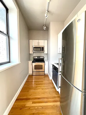 Rented by Compass | media 24