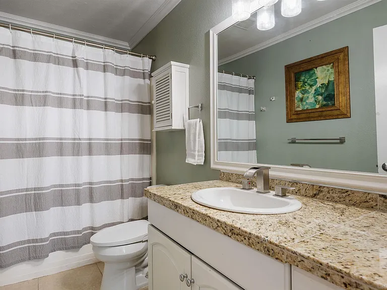 264 Turner Ave — Photo 24