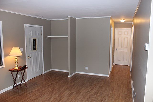 1st image of 214 Shull Ln