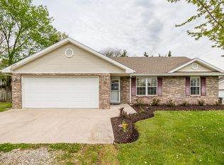 2755 E Buffalo Dr, Columbia, MO 65202
