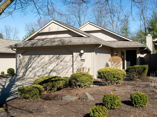 12869 Olympus Way, Strongsville, OH 44149