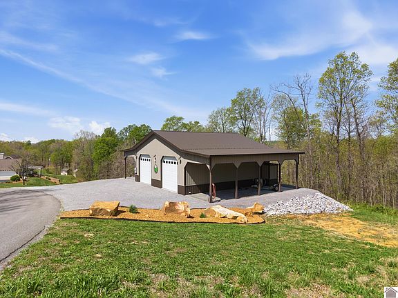 5th image of 920 View Rd