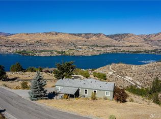 105 Chelan Butte Rd, Chelan, WA 98816