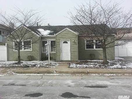 2nd image of 41 Forester St